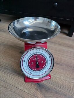 Retro mechanická kuchynská váha celokovová