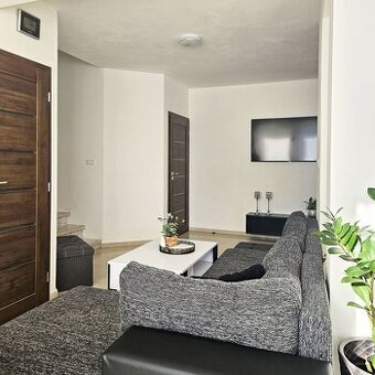 2 podlažný rodinný dom Čadca Čadečka