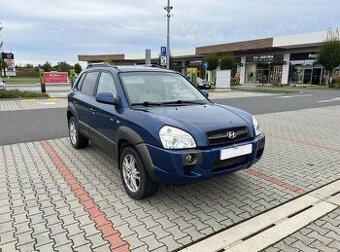 Hyundai Tucson 2.0 CRDi 103kw po 1maj v ČR NAVI
