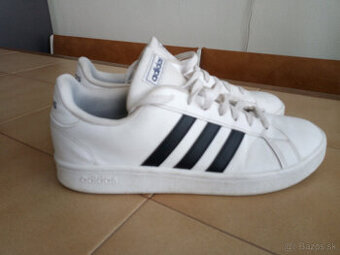 Panske vodeodolne botasky ADIDAS.