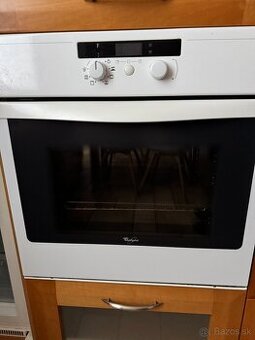 Predám elektrický sporák Whirpool v dobrom stave