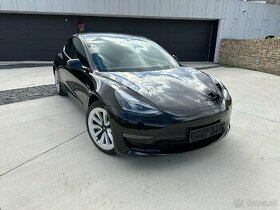 Tesla model 3 2011 LR black