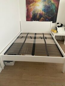 Predám posteľ 140x200 cm s matracom - 1