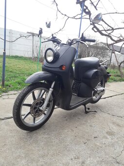 Skuter benelli 50