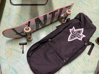 Skateboard