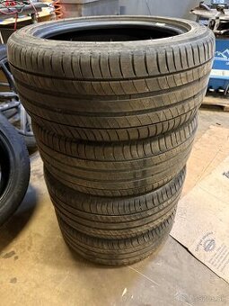 Letné pneu Michelin 235/45 R17
