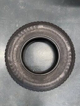 zimné pneu NOKIAN NAKKAPELIITTA LT2 245/75 R16