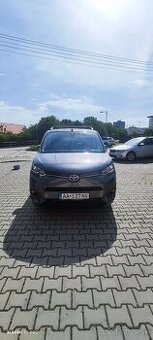 Toyota proace city verso long