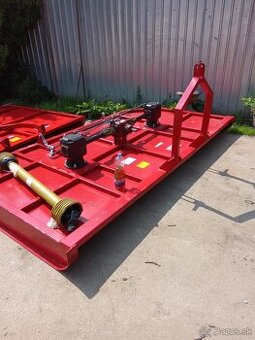 Mulčovac za traktor