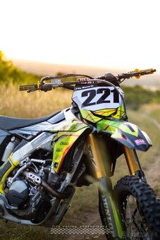 Suzuki RMZ 250 2023