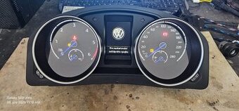 VW 3D budiky Touran 1T0 920 885 N