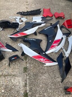 Yamaha YZF R6 - 1