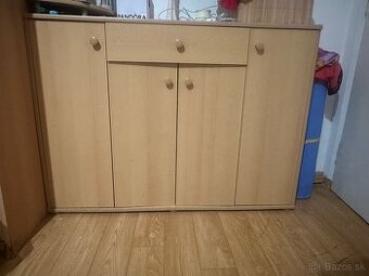 Predám komodu
