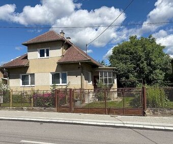 Rodinný dom s pekným pozemkom v Turčianskom Petre