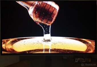 Samsung Odyssey OLED G6 (G61SD)