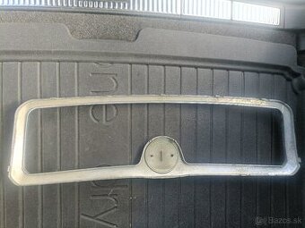 Predná maska chladiča škoda Octavia 2