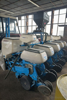 Kukuričná sejačka Monosem NG Plus 6R