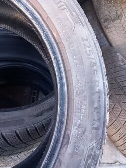 Zimne pneu 225/45R17