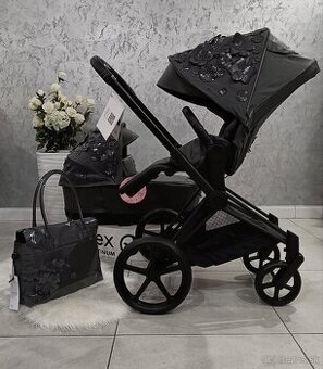ÚPLNE NOVÝ 2025 CYBEX PRIAM MATT BLACK SIMPLY FLOWERS