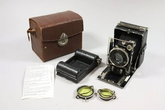 Predám starožitný fotoaparát COMPUR F. Deckel Mnichov 75 €