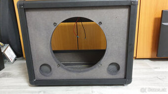 Cabinet G112