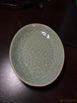 Zberateľský japonský porcelán
