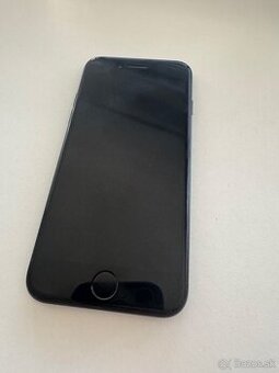 Predam iPhone SE 2020 128gb