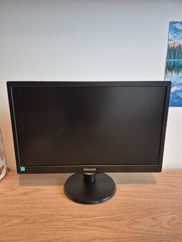Predám málo používaný LCD monitor Philips 193V5L