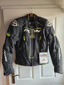 Predám novú moto bundu IXON - M