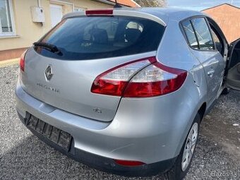 Rozpredam Renault Megane III 1.5 DCI K9K