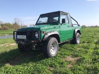 Suzuki Samurai
