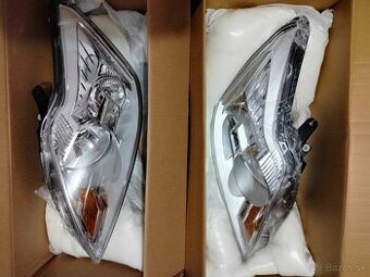 Sada predné svetlomety Ford Focus II Facelift 2008 -