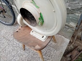 Ventilator