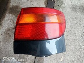 Toyota Carina E - osvetlenie rôzne