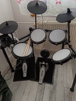 Alesis nitro max