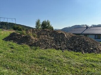 Darujem hlinu za odvoz