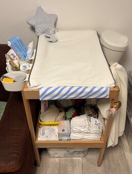 DARUJEM PREBAĽOVACÍ PULT IKEA