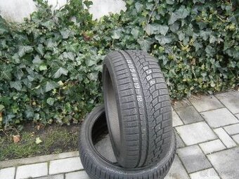 Predám 2x zimné ako nové pneu Nokian 225/40 R19 93VXL