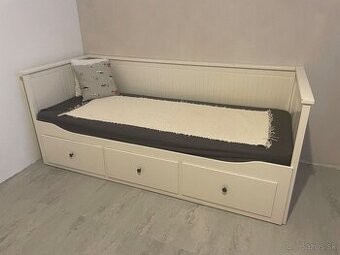 Ikea Hemnes Postel