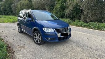 Volkswagen Cross Touran 2.0 TDI DSG