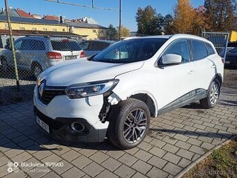 Renault Kadjar 1.2i 96 kw HAVAROVANÝ ,PŮVOD ČR,R.V 2016.