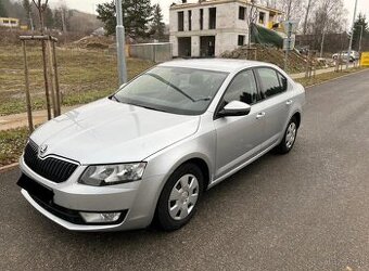 Predám škoda Octavia 1,6 TDI DSG