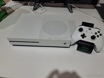 XBOX ONE S 1TB