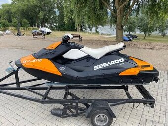 SEA DOO SPARK  ROTAX ACE 900 66Kw