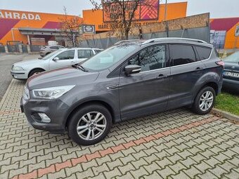 Ford Kuga 2019 ANNIVERSARY(+ ťažné zariadenie a obe sady p.)