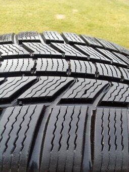 215/55 r17 zimné pneu.7 mm DOT.2024