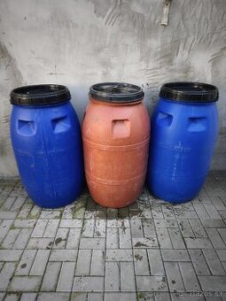 predam potravinarske  plastove sudy  200-220-240l vymenim