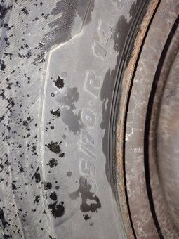 Predám 4 pneumatiky  165/70 r 14