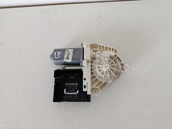 motorcek stahovania okna LP passatCC 1k0959793p 100€