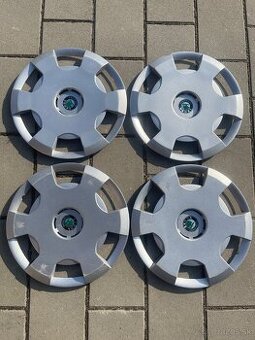Kryty kolies,puklice Škoda Fabia r15"